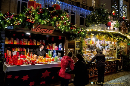 Christmas gifts and lebkuchen